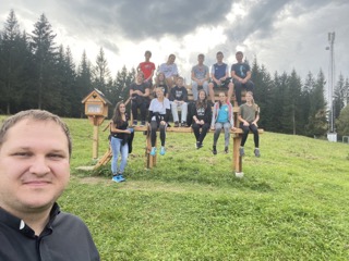 DUCHOVNÁ OBNOVA PRE DEVIATAKOV 
